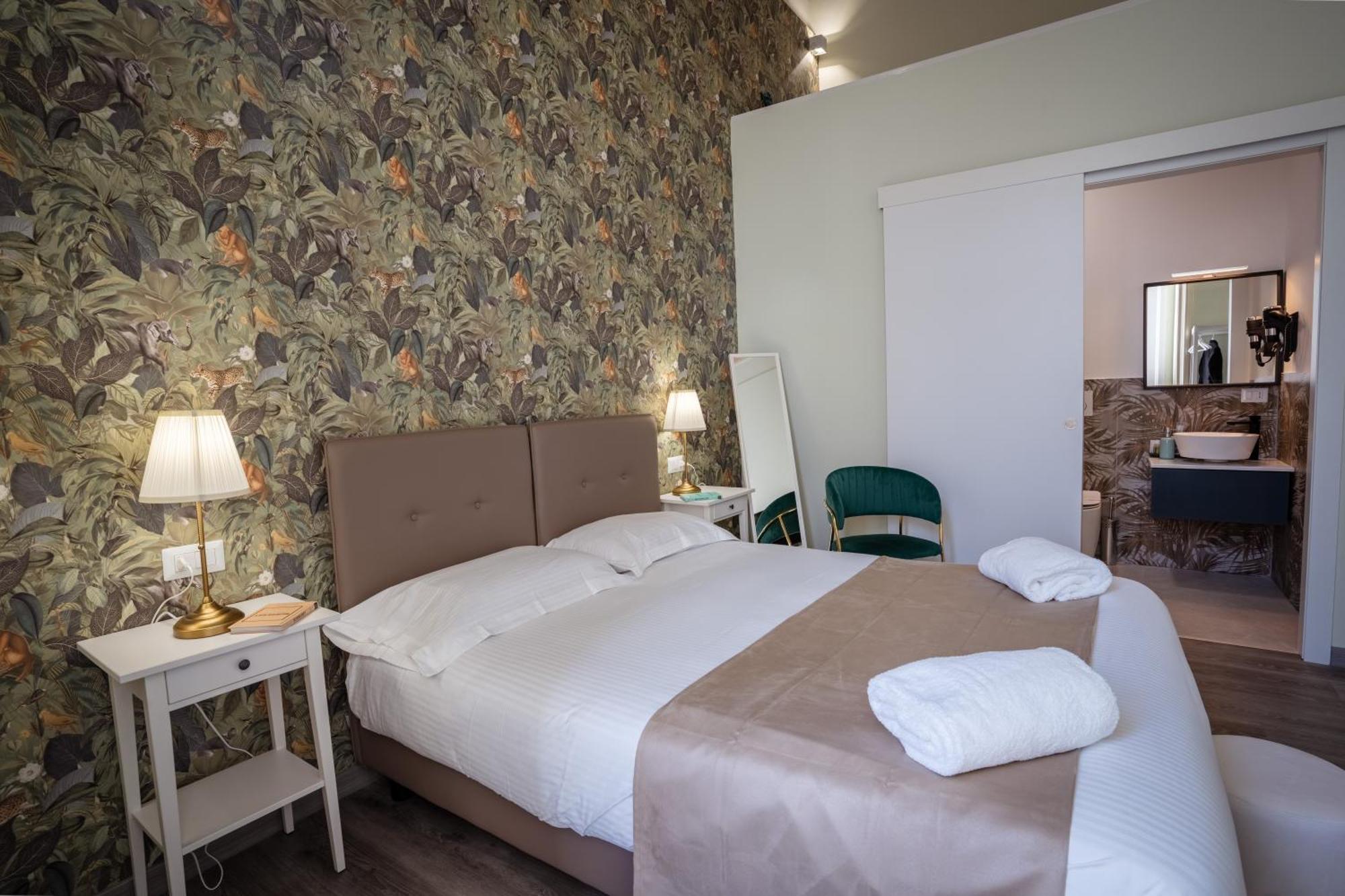 Etnea Boutique Hotel Catania Bagian luar foto