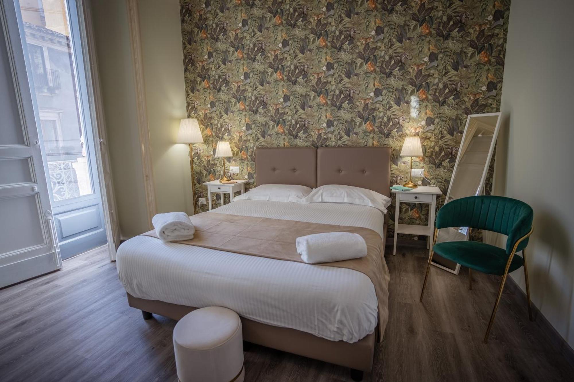 Etnea Boutique Hotel Catania Bagian luar foto