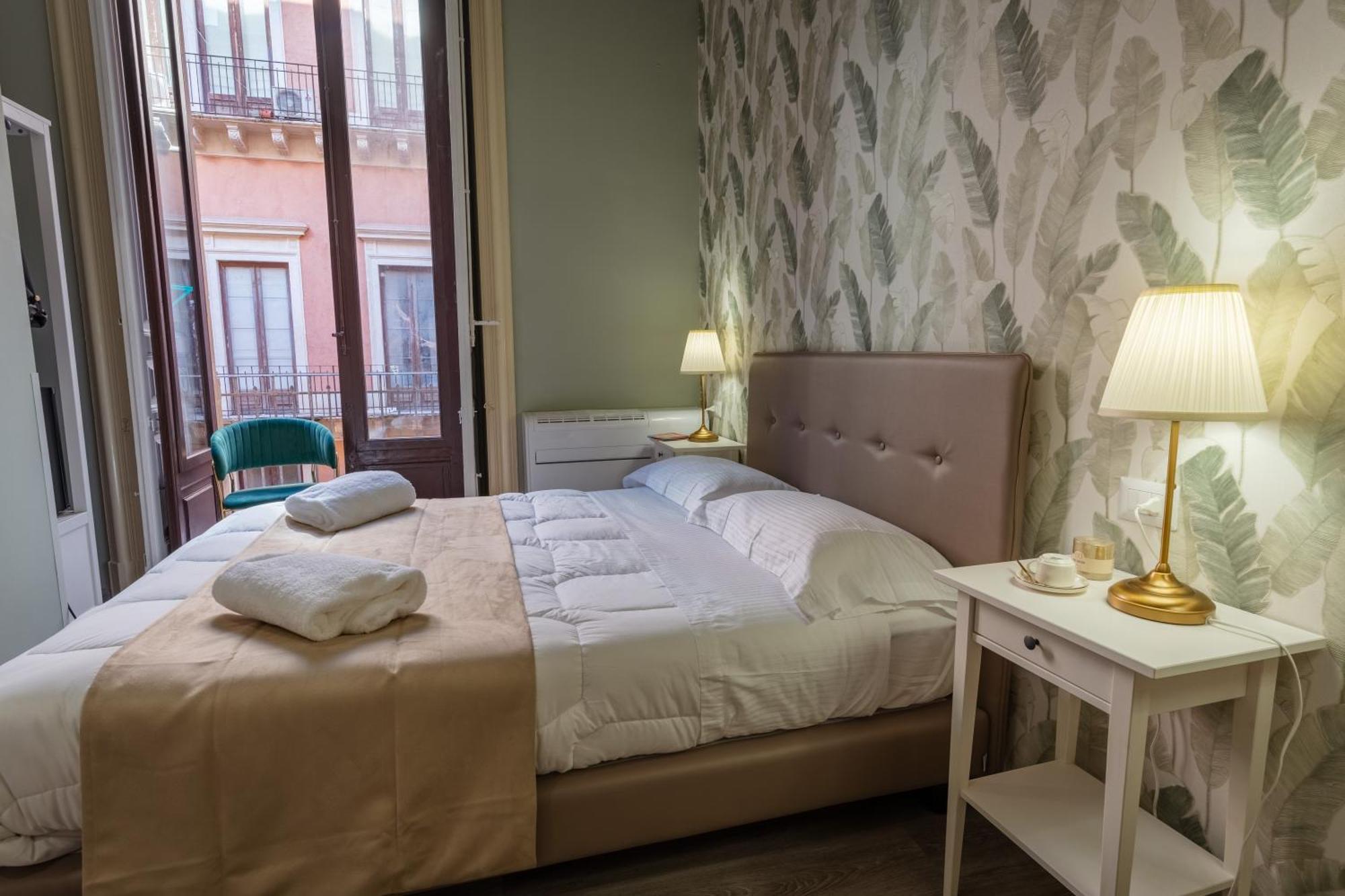 Etnea Boutique Hotel Catania Bagian luar foto