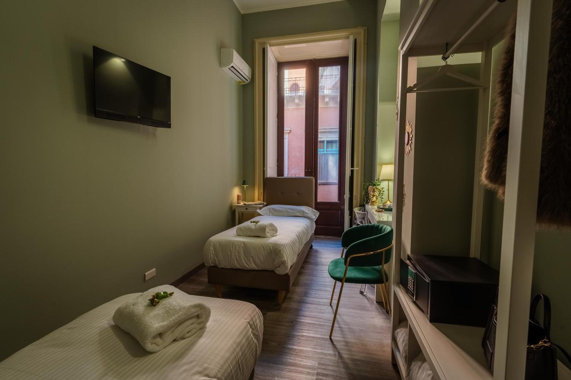 Etnea Boutique Hotel Catania Bagian luar foto
